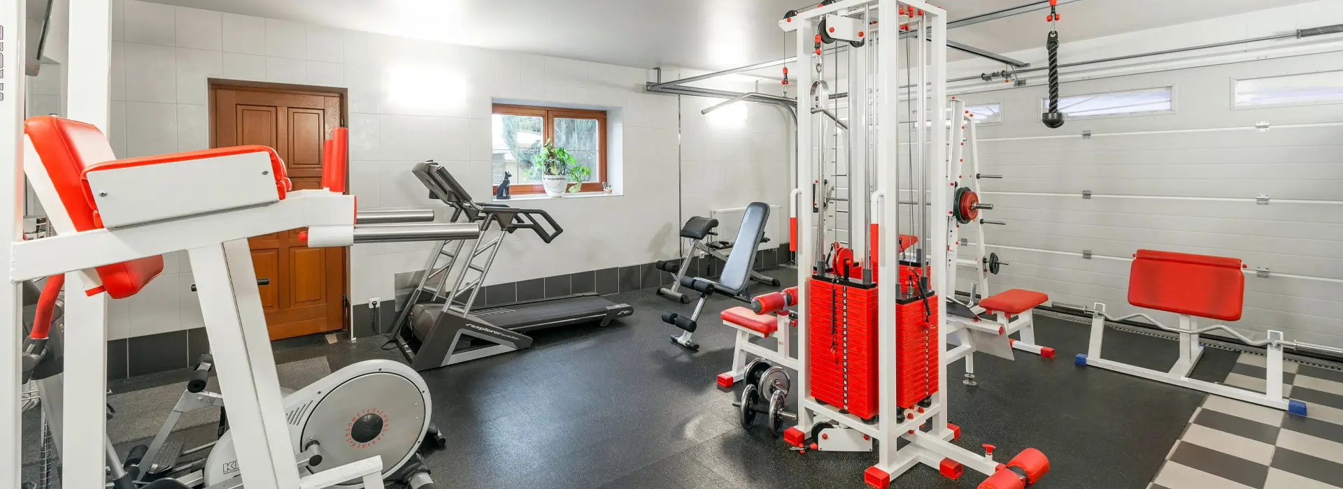 24/7 Fitness Center with Keyless Entry